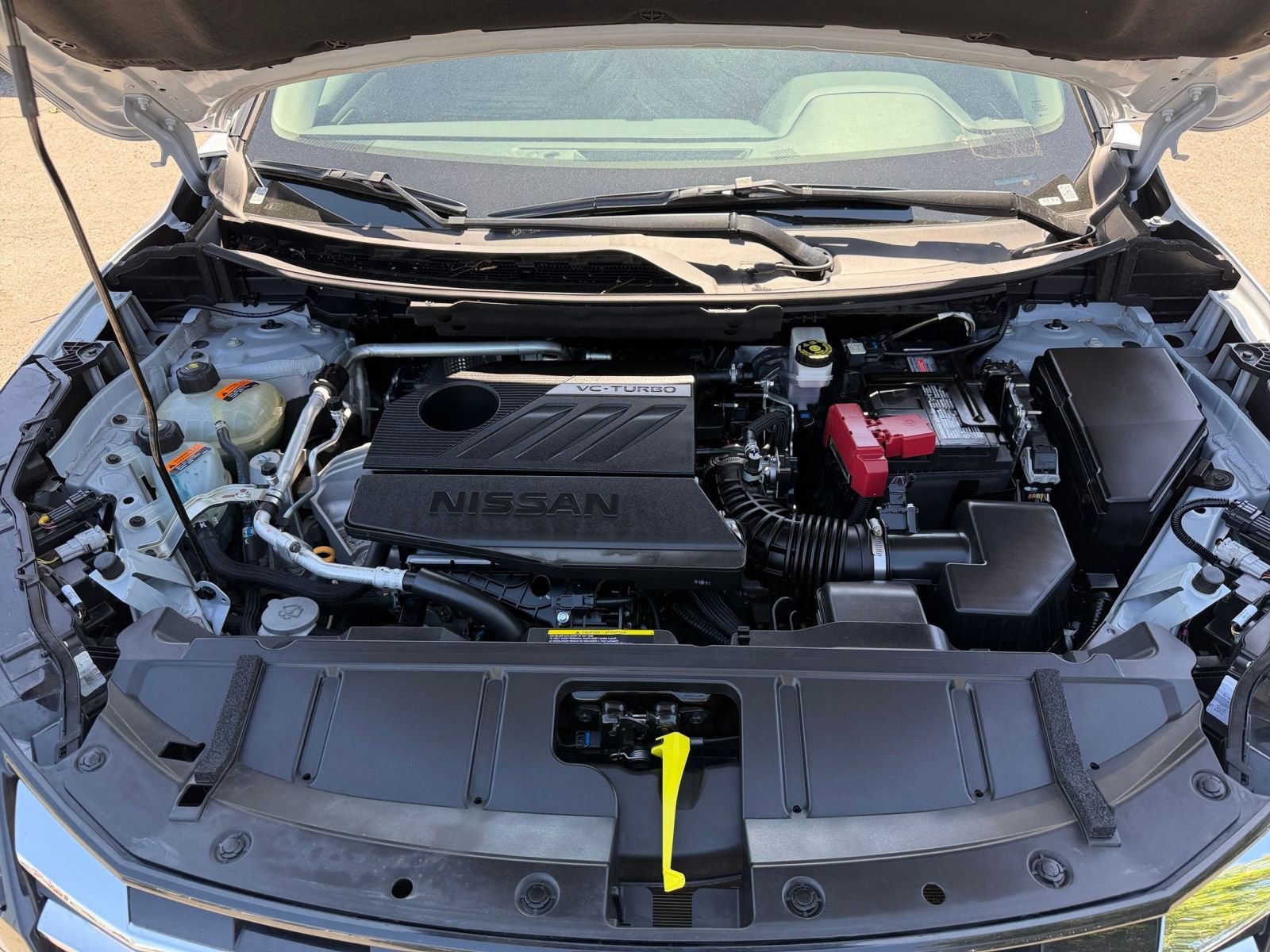 Used 2025 Nissan Rogue SV FWD image 34