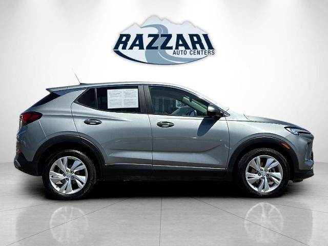 Used 2024 Buick Encore GX Preferred FWD image 2