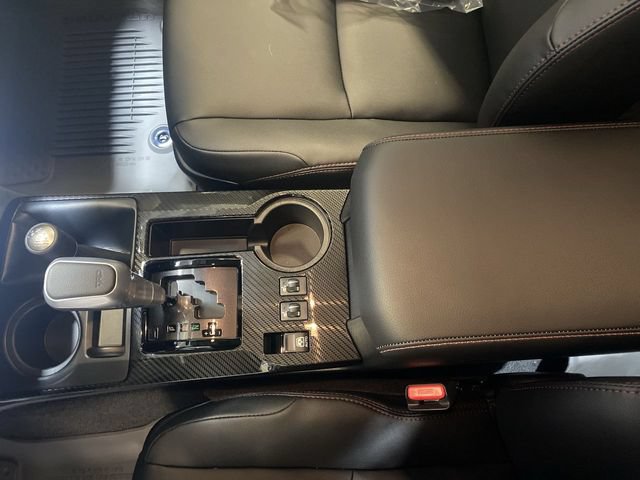 Used 2023 Toyota 4Runner TRD Off-Road Premium AWD/4WD image 20