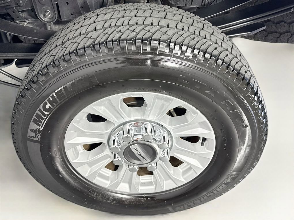 Used 2019 Ford F250 XLT w/ XLT Value Package AWD/4WD image 31