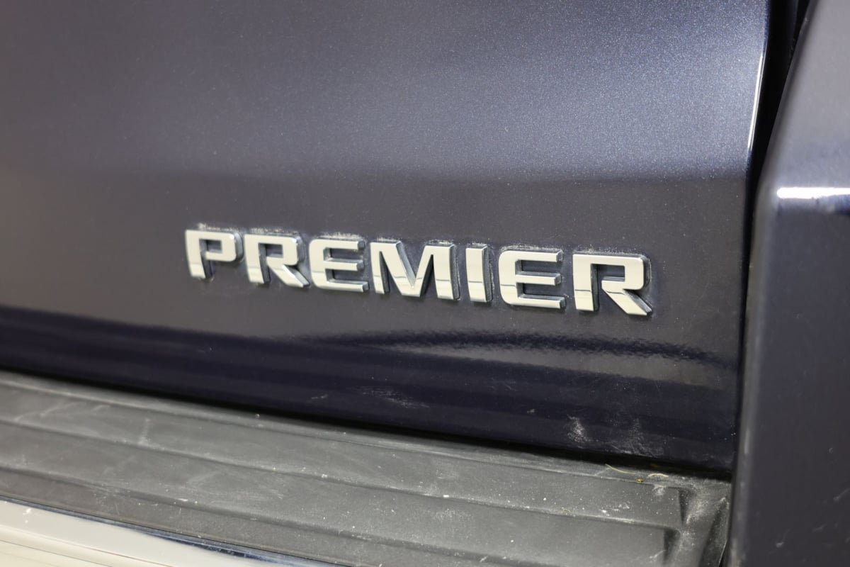 Used 2020 Chevrolet Tahoe Premier AWD/4WD image 17