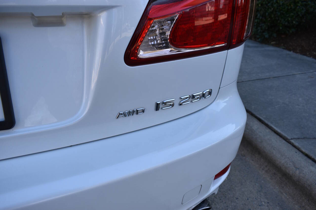 Used 2011 Lexus IS 250 AWD image 33