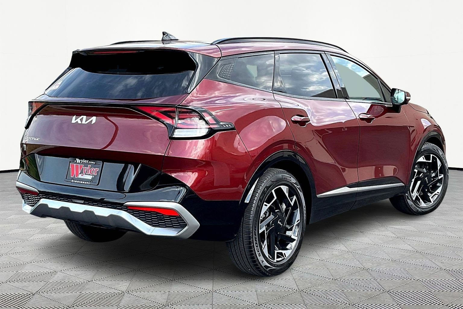Used 2023 Kia Sportage SX image 6