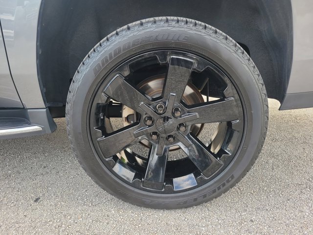 Used 2020 GMC Yukon XL SLE w/ Convenience Package image 5