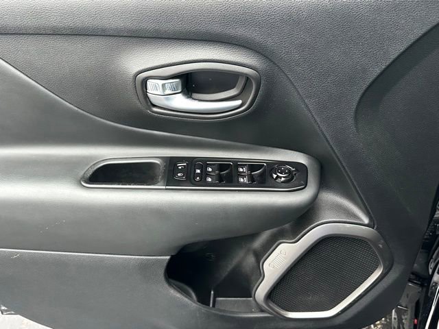 Used 2022 Jeep Renegade Sport AWD/4WD image 20
