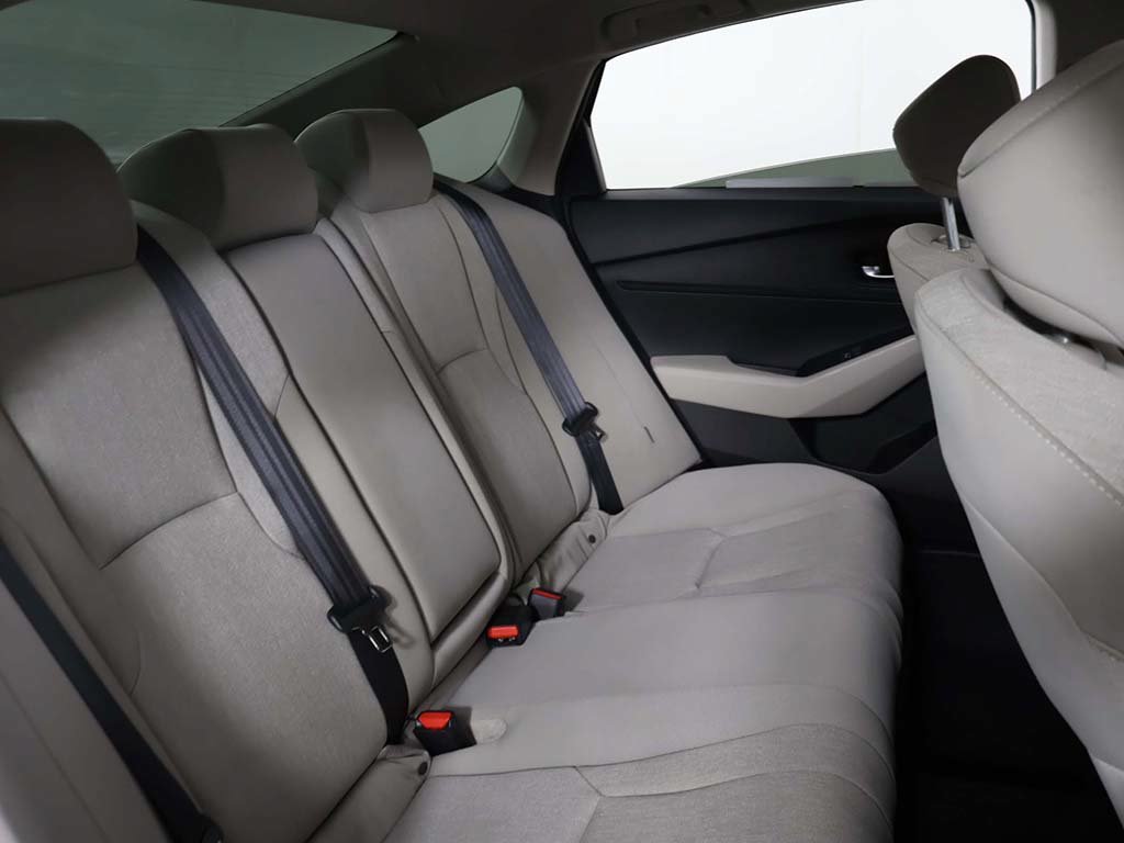 Used 2023 Honda Accord EX image 32