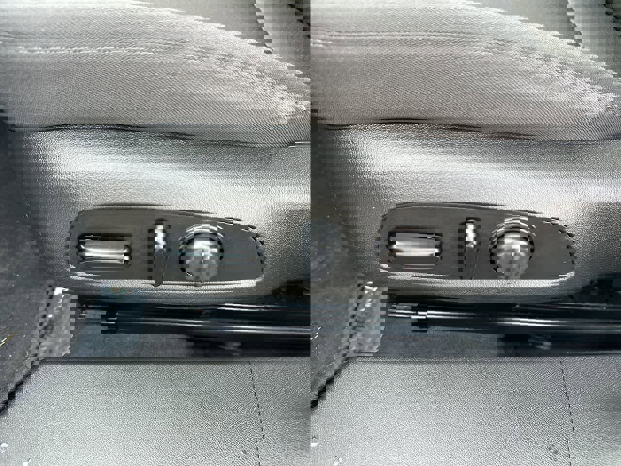 Used 2020 Chevrolet Malibu LT image 22