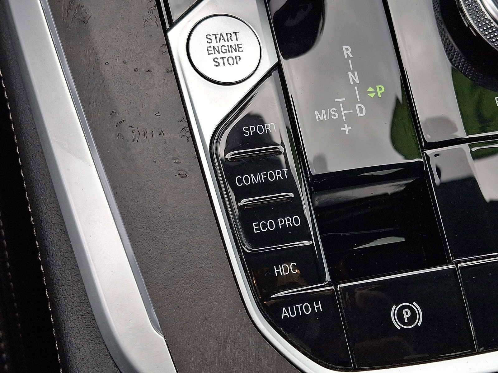 Used 2023 BMW X5 xDrive40i w/ Premium Package image 24