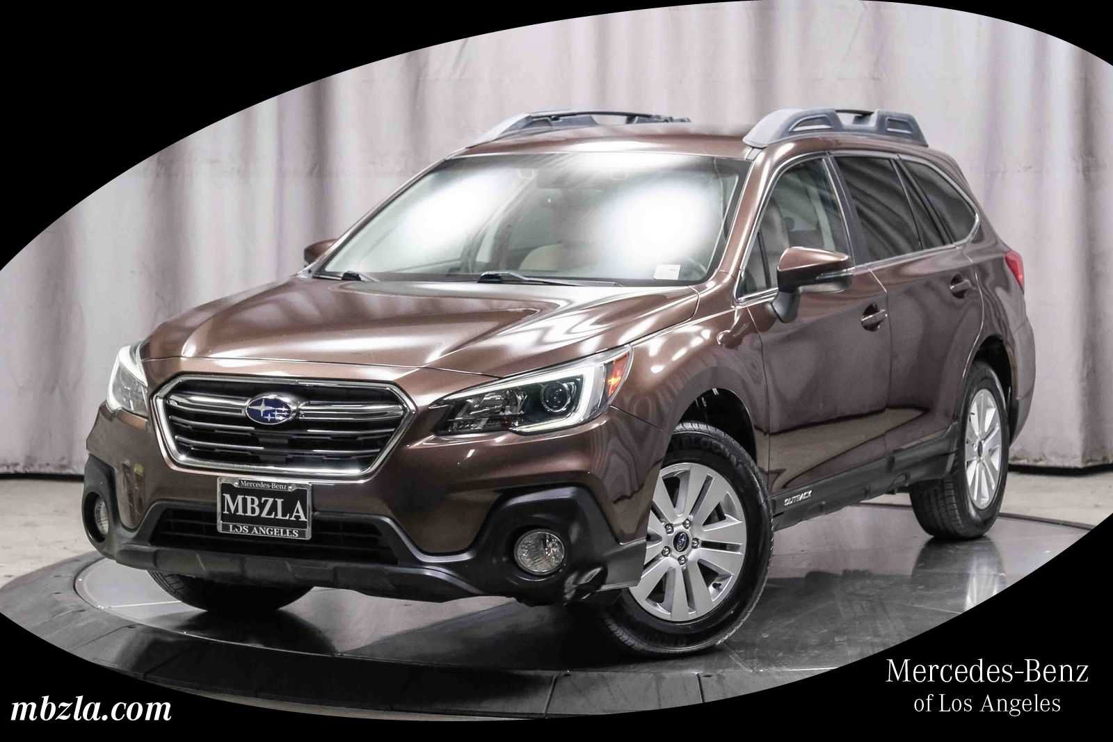 Used 2019 Subaru Outback 2.5i Premium AWD/4WD image 1