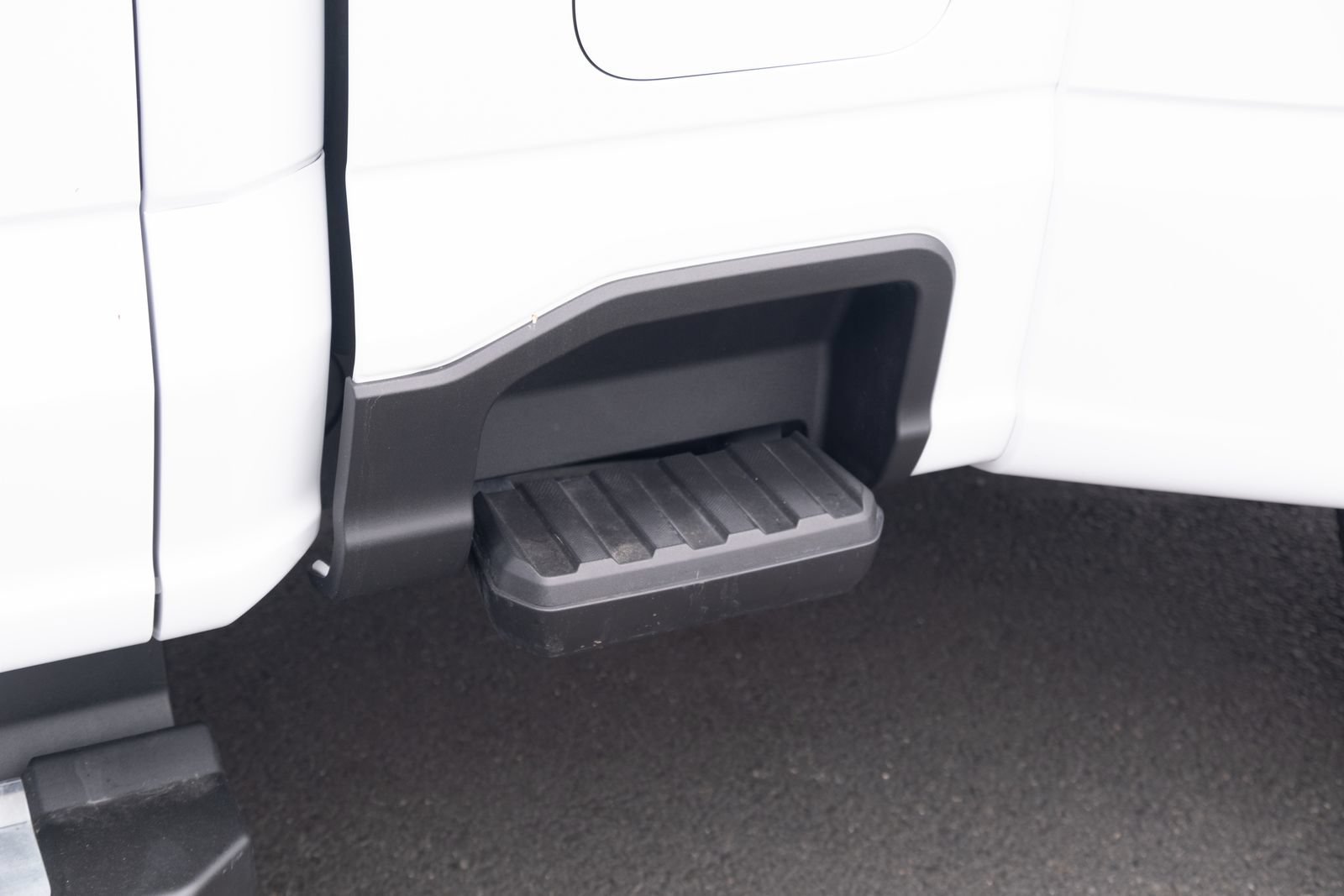 Used 2023 Ford F350 Lariat AWD/4WD image 31