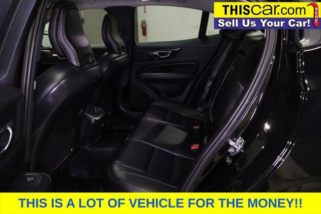 Used 2020 Volvo S60 T6 Momentum w/ Protection Package Premier image 11