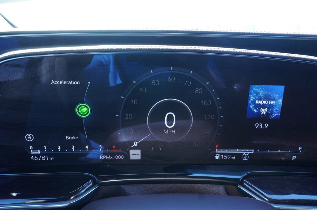 Certified 2022 Cadillac Escalade ESV Sport Platinum image 23