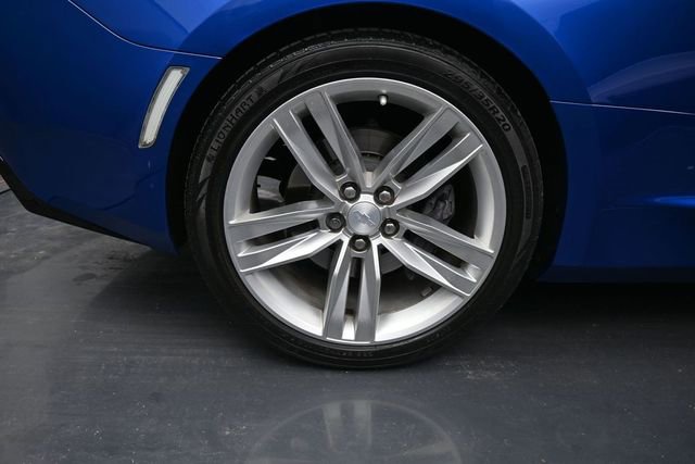 Used 2018 Chevrolet Camaro SS RWD image 29