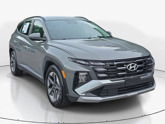 Used 2025 Hyundai Tucson SEL FWD image 3