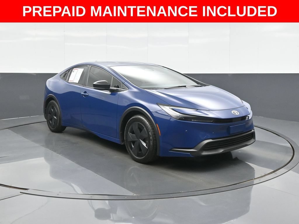 Certified 2025 Toyota Prius LE FWD image 1