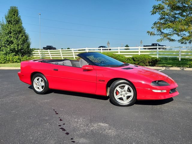 Used 1997 Chevrolet Camaro Z28 w/ Preferred Equipment Group 2 RWD image 39