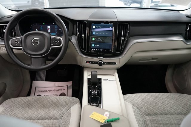 Used 2022 Volvo XC60 T8 Inscription Expression image 44