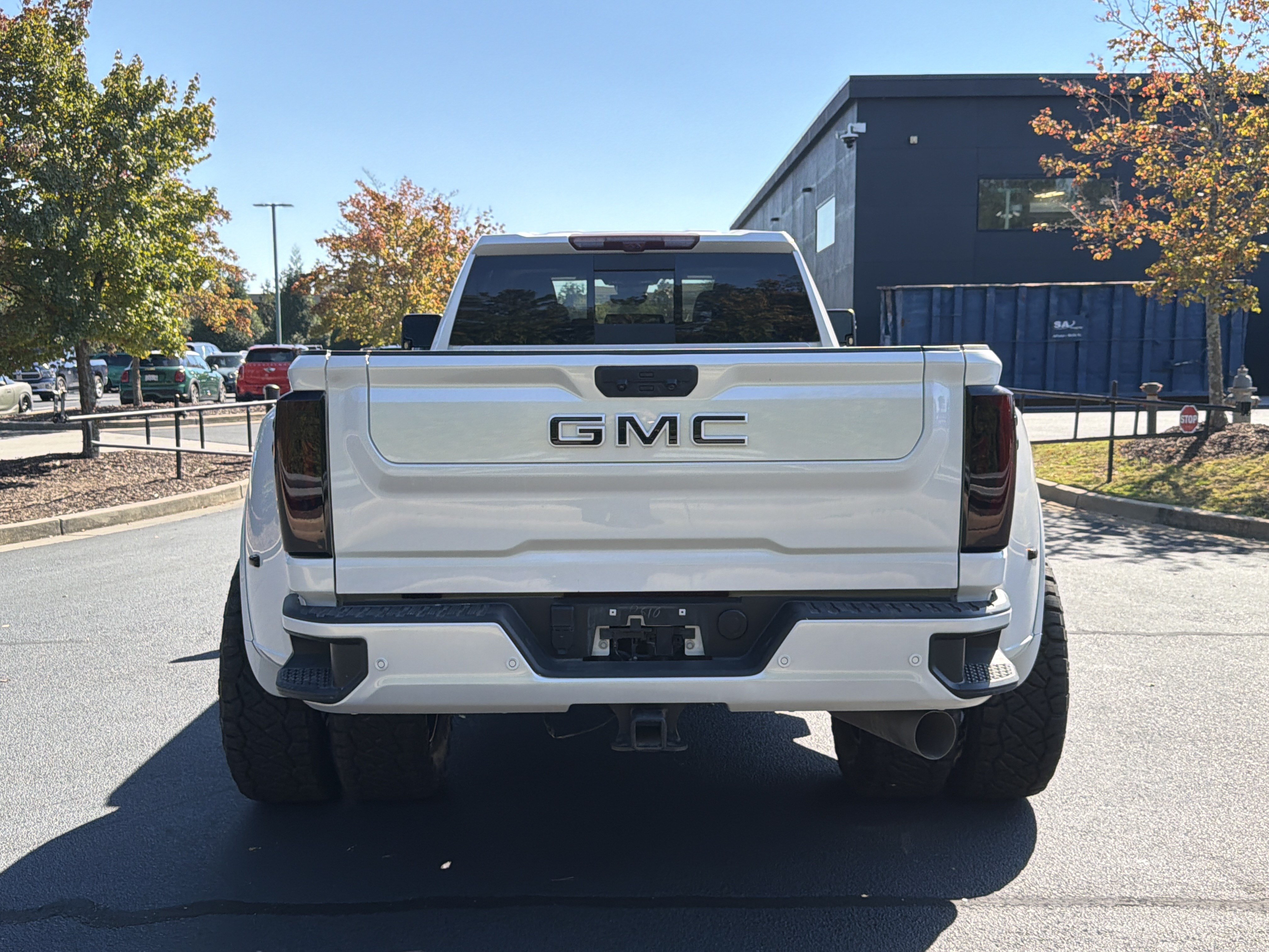 Used 2024 GMC Sierra 3500 Denali Ultimate AWD/4WD image 14
