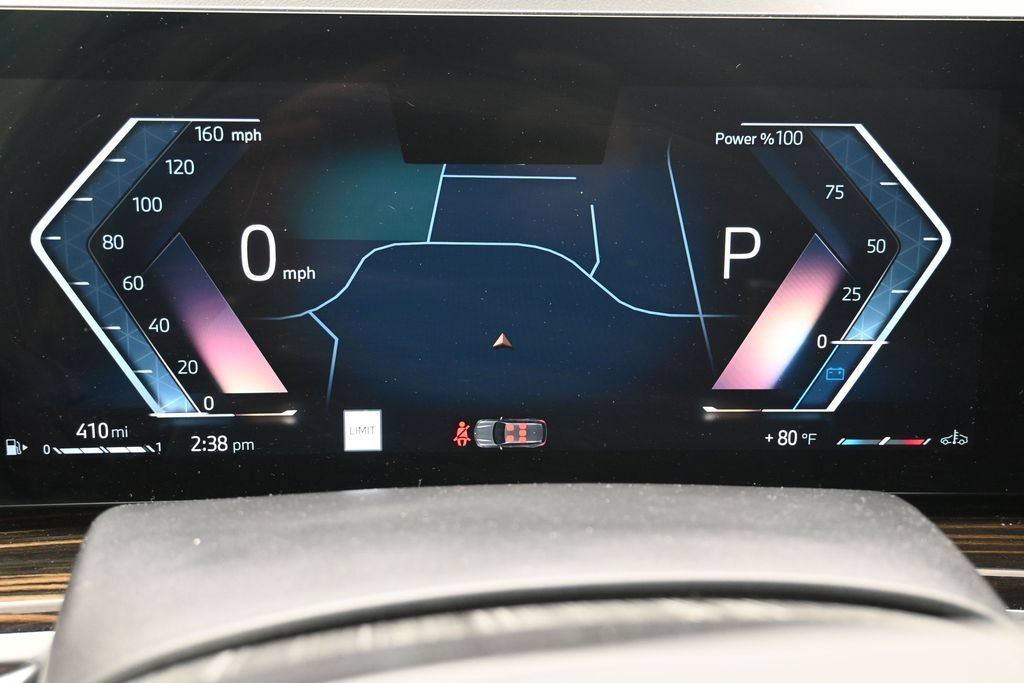 Used 2025 BMW X7 xDrive40i AWD/4WD image 14