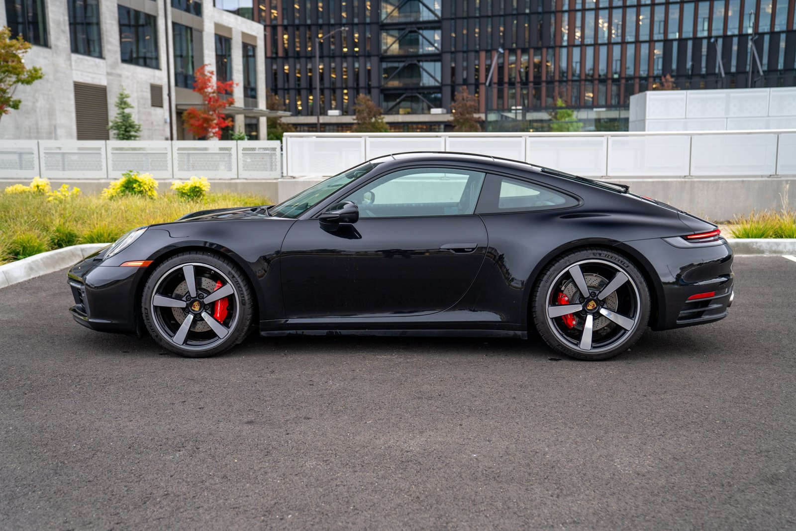 Certified 2024 Porsche 911 Carrera 4S AWD/4WD image 2