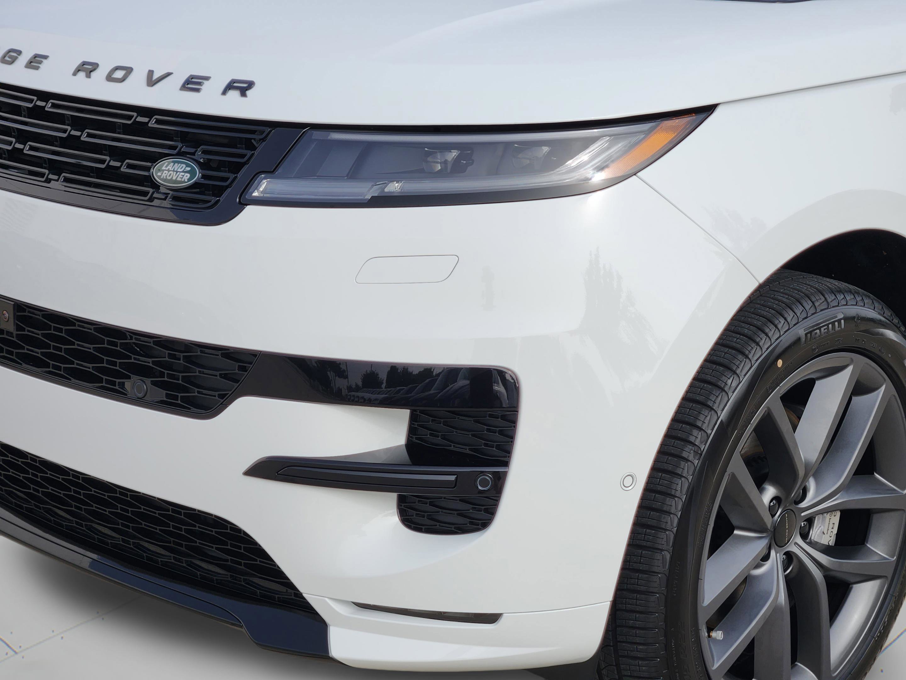 New 2026 Land Rover Range Rover Sport Dynamic SE AWD/4WD image 28