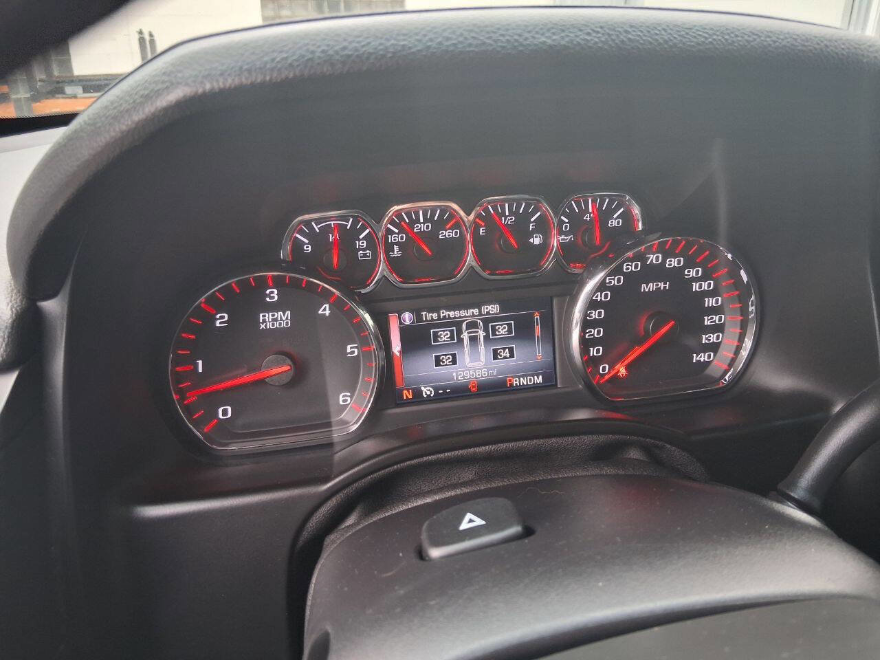 Used 2016 GMC Yukon XL SLT image 24