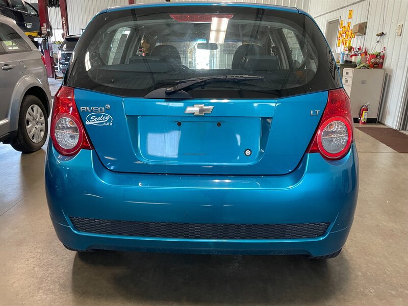Used 2009 Chevrolet Aveo5 LT FWD image 7