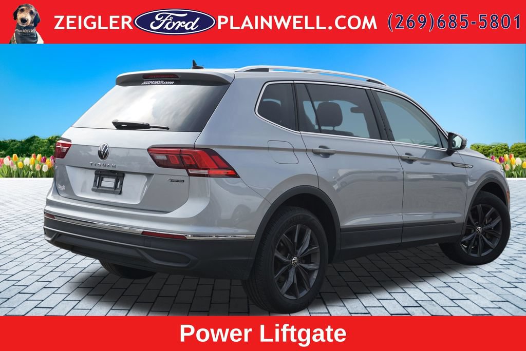 Used 2023 Volkswagen Tiguan SE AWD/4WD image 5