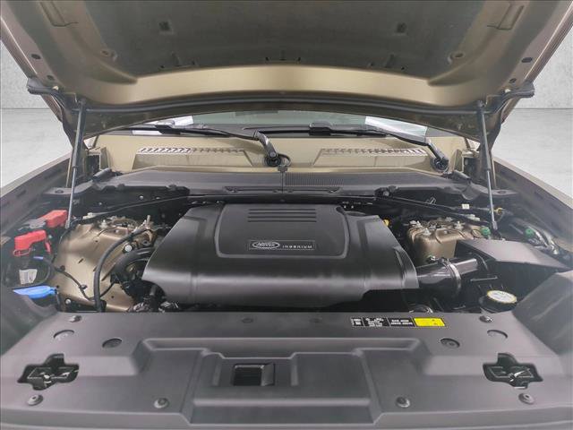 Certified 2025 Land Rover Defender 110 S image 28