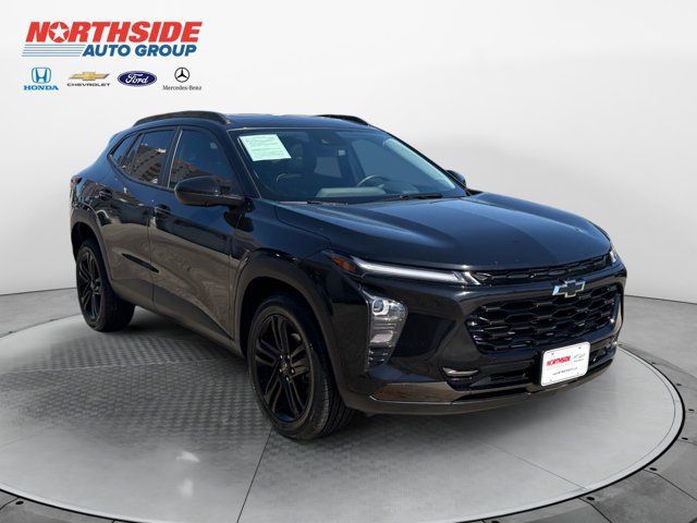 Certified 2024 Chevrolet Trax ACTIV w/ Sunroof Package FWD image 1