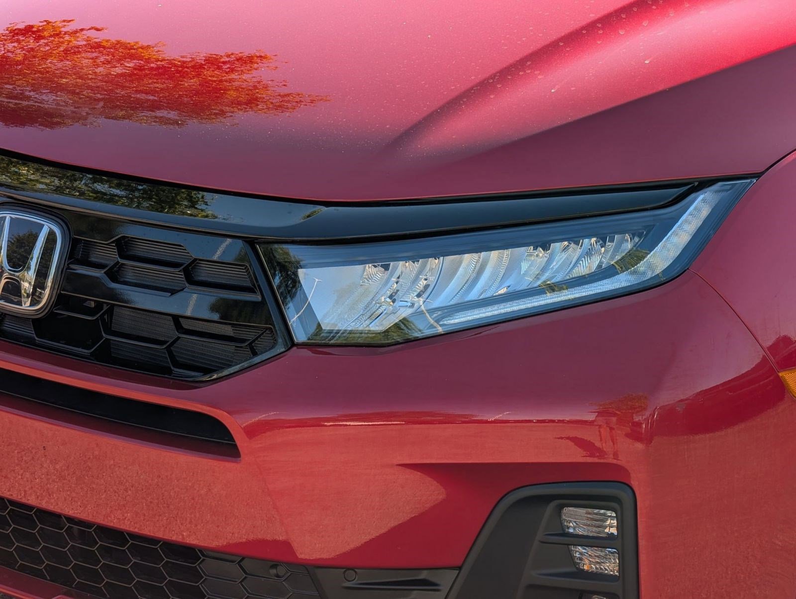 New 2026 Honda Odyssey Touring image 11