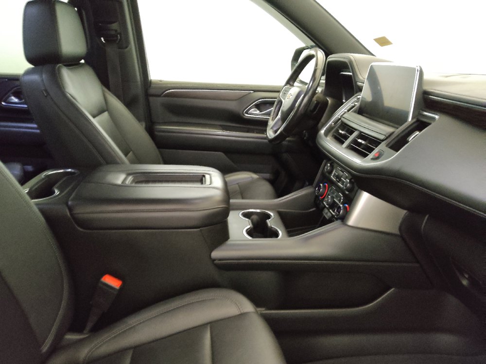 Used 2022 Chevrolet Suburban LT w/ Luxury Package AWD/4WD image 21
