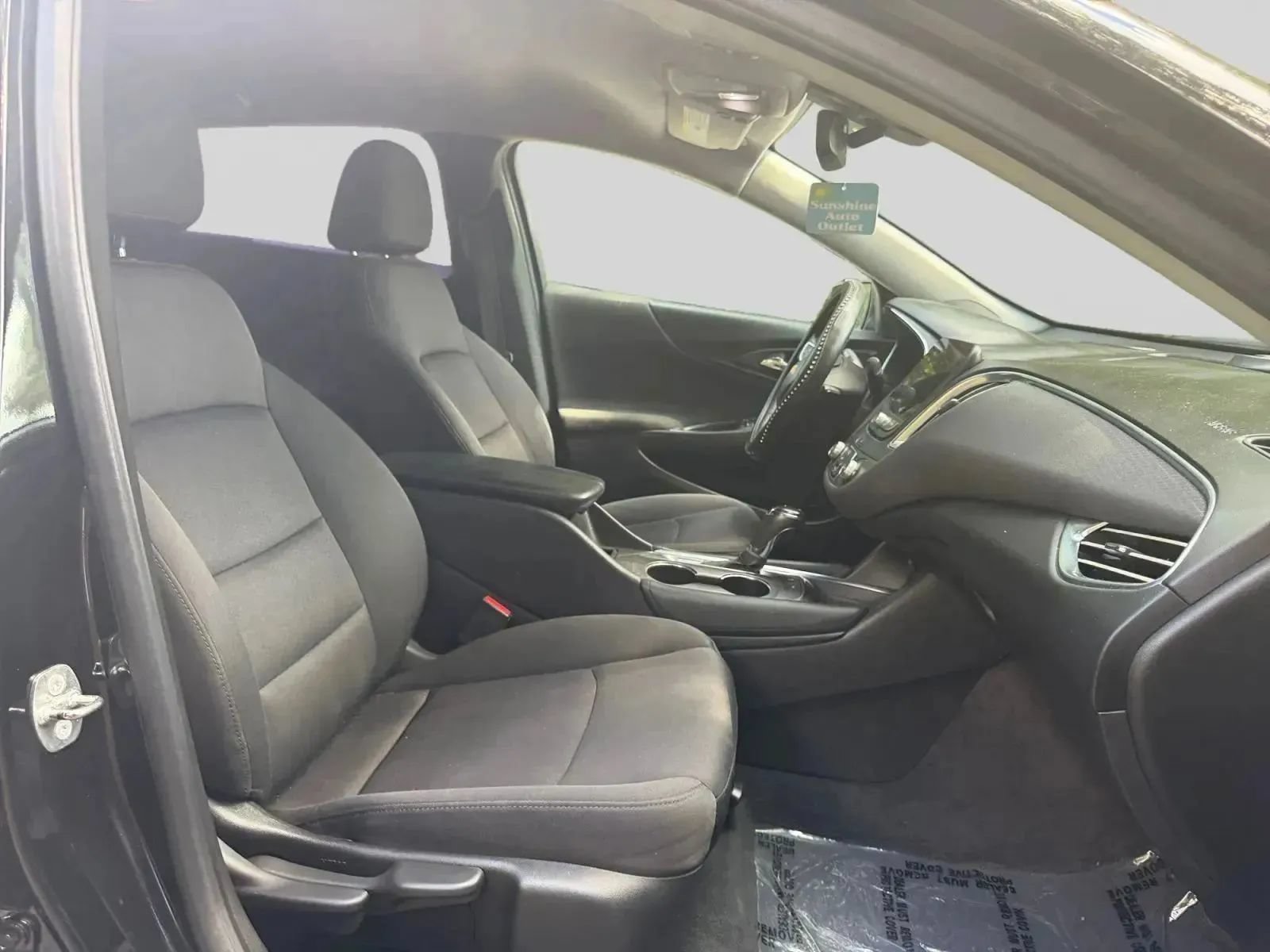 Used 2018 Chevrolet Malibu LT w/ Driver Confidence Package FWD image 15