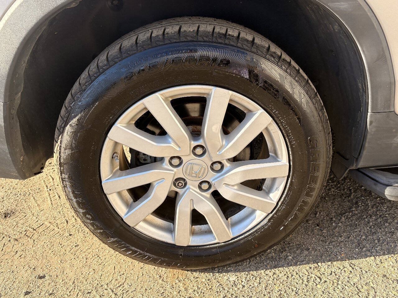 Used 2019 Honda Pilot LX image 32