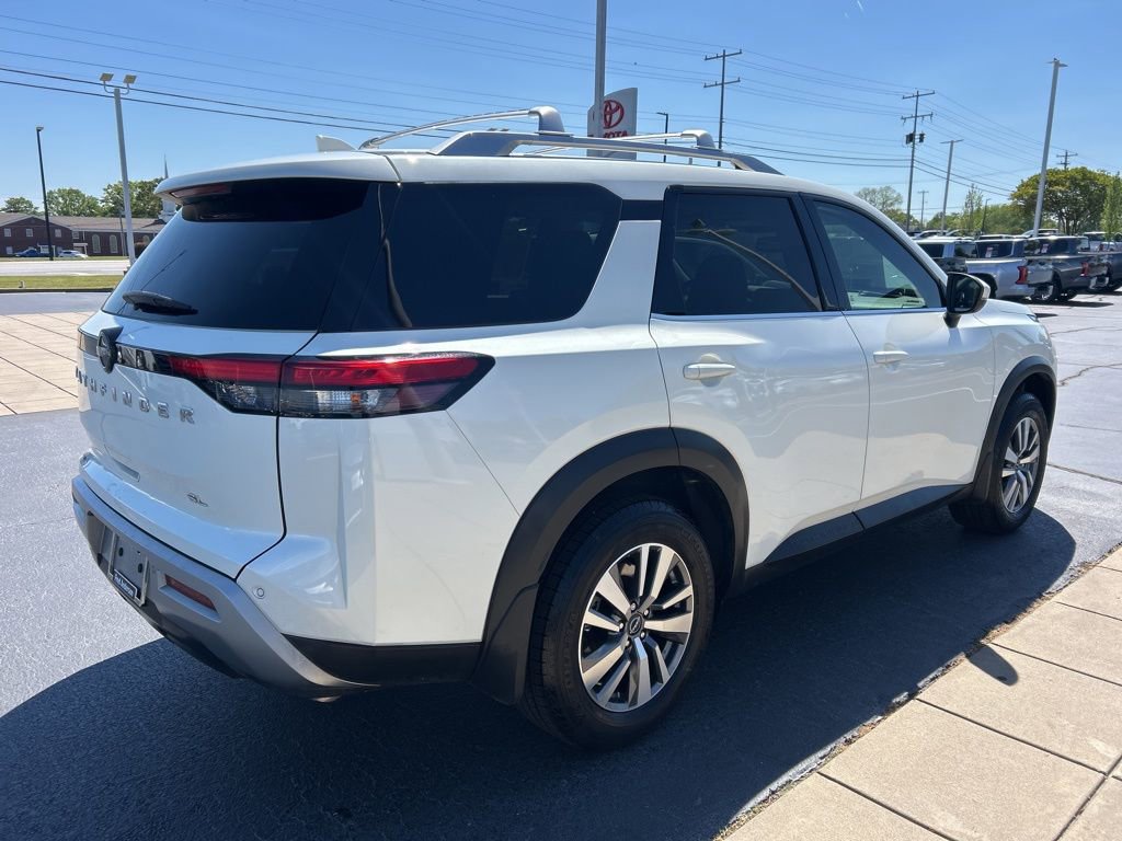 Used 2022 Nissan Pathfinder SL w/ Cargo Package image 21