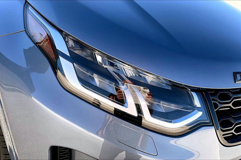 Certified 2022 Land Rover Discovery Sport S R-Dynamic image 30