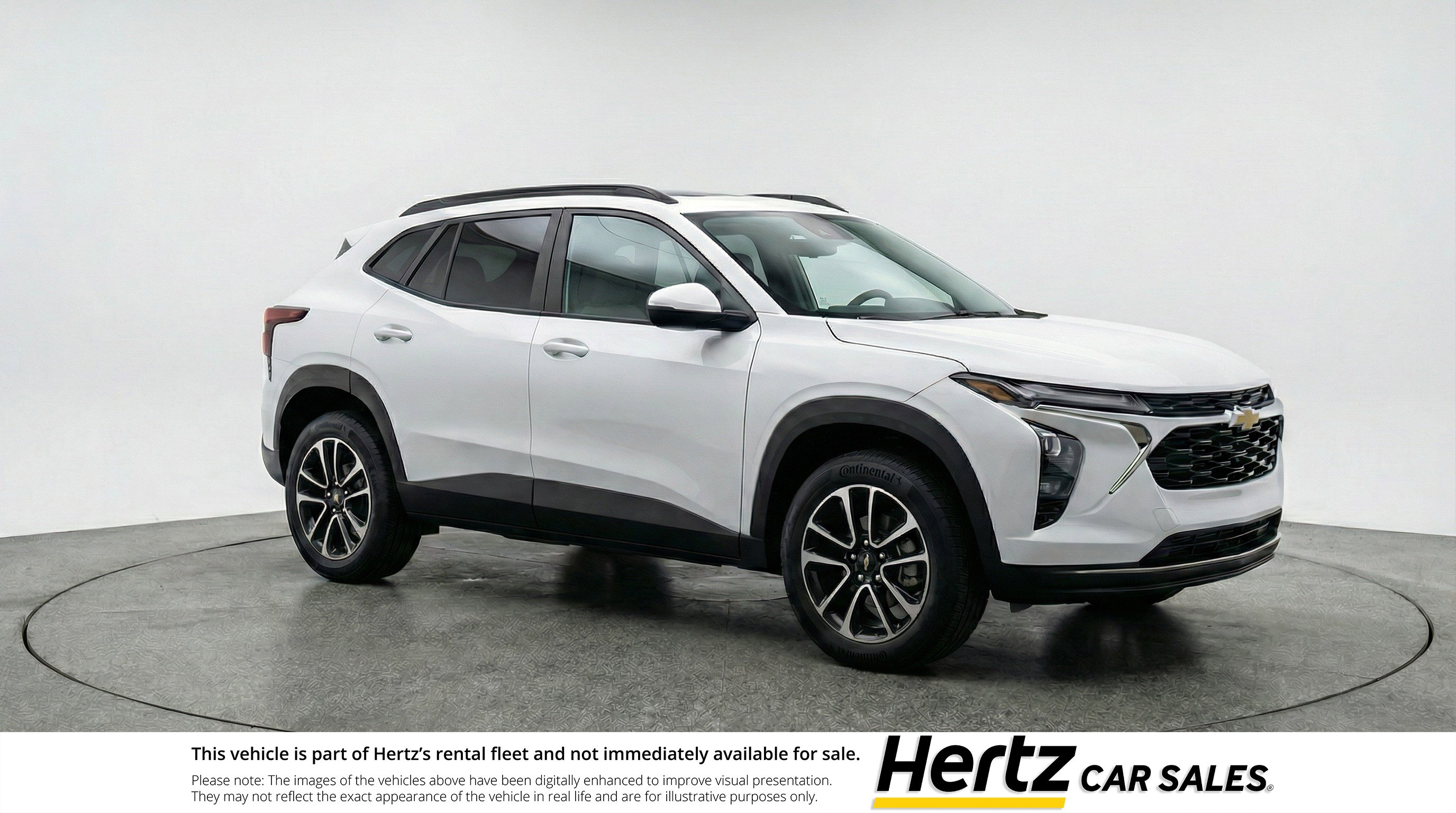 Used 2025 Chevrolet TrailBlazer LT image 1