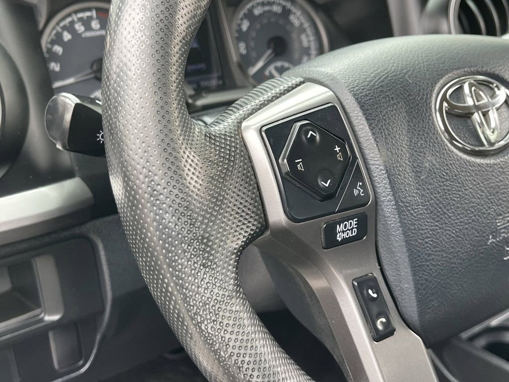 Used 2016 Toyota Tacoma SR5 w/ SR5 Appearance Package (SN) AWD/4WD image 22