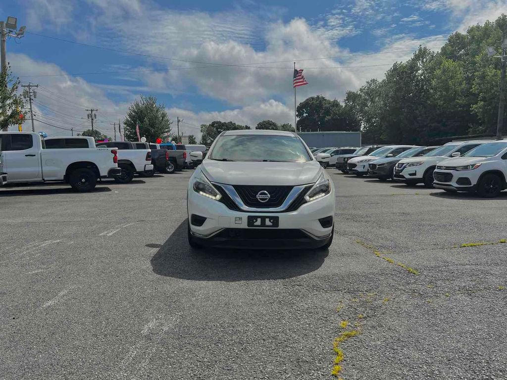Used 2018 Nissan Murano S image 3