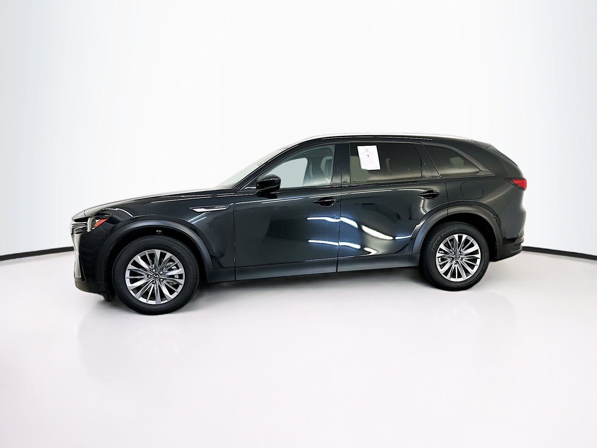 Used 2024 MAZDA CX-90 Plug-In Hybrid w/ Preferred image 4