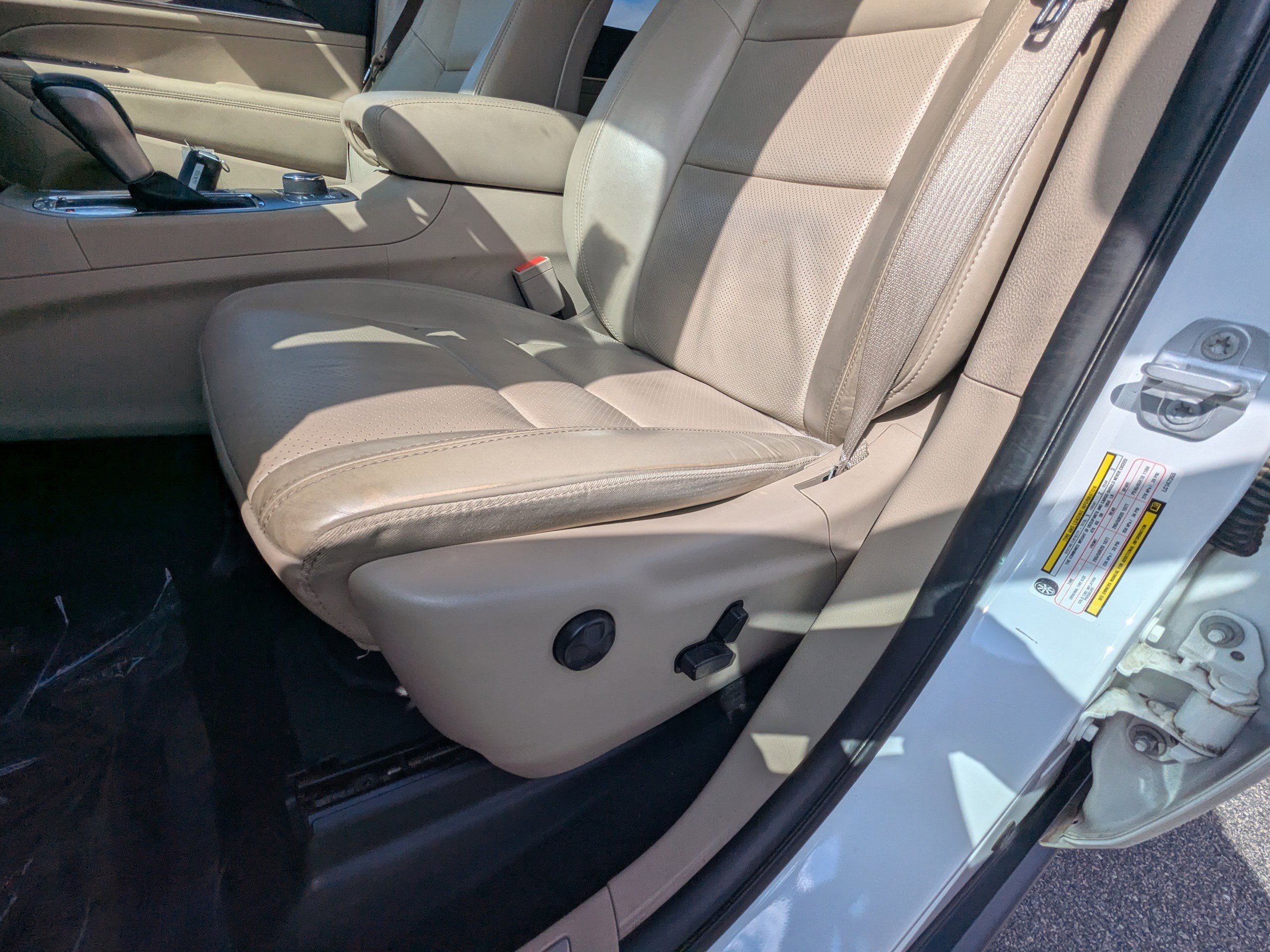 Used 2020 Jeep Grand Cherokee Limited w/ Luxury Group II image 19