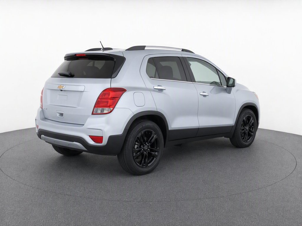 Used 2020 Chevrolet Trax LT w/ LT Convenience Package FWD image 9