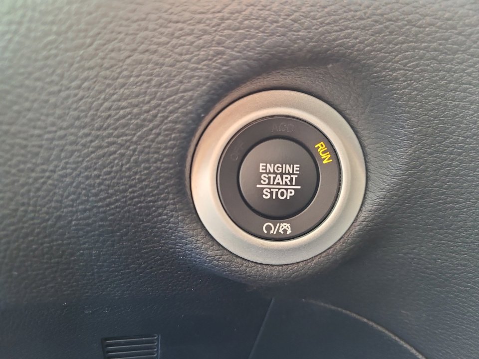 New 2026 Chrysler Pacifica Limited w/ S Appearance Package image 20