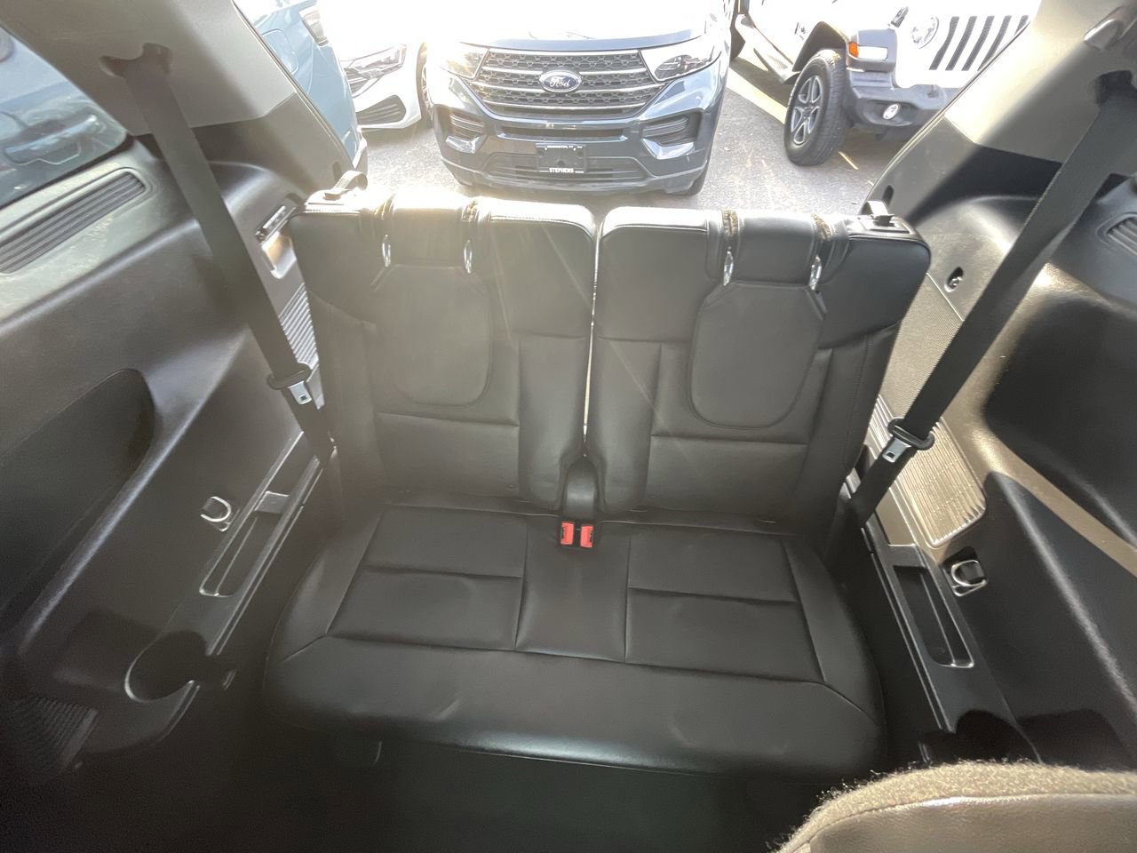 Used 2021 Ford Explorer Limited w/ Hybrid Equipment Group 310A AWD/4WD image 40