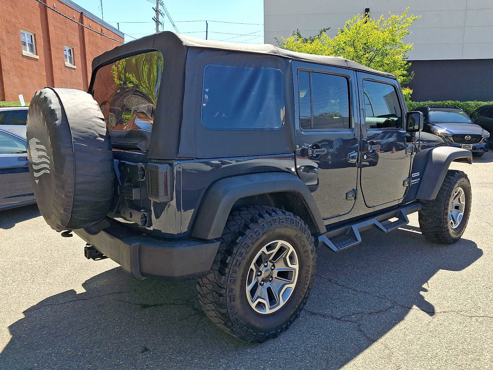 Used 2017 Jeep Wrangler Unlimited Sport w/ Quick Order Package 23S AWD/4WD image 4