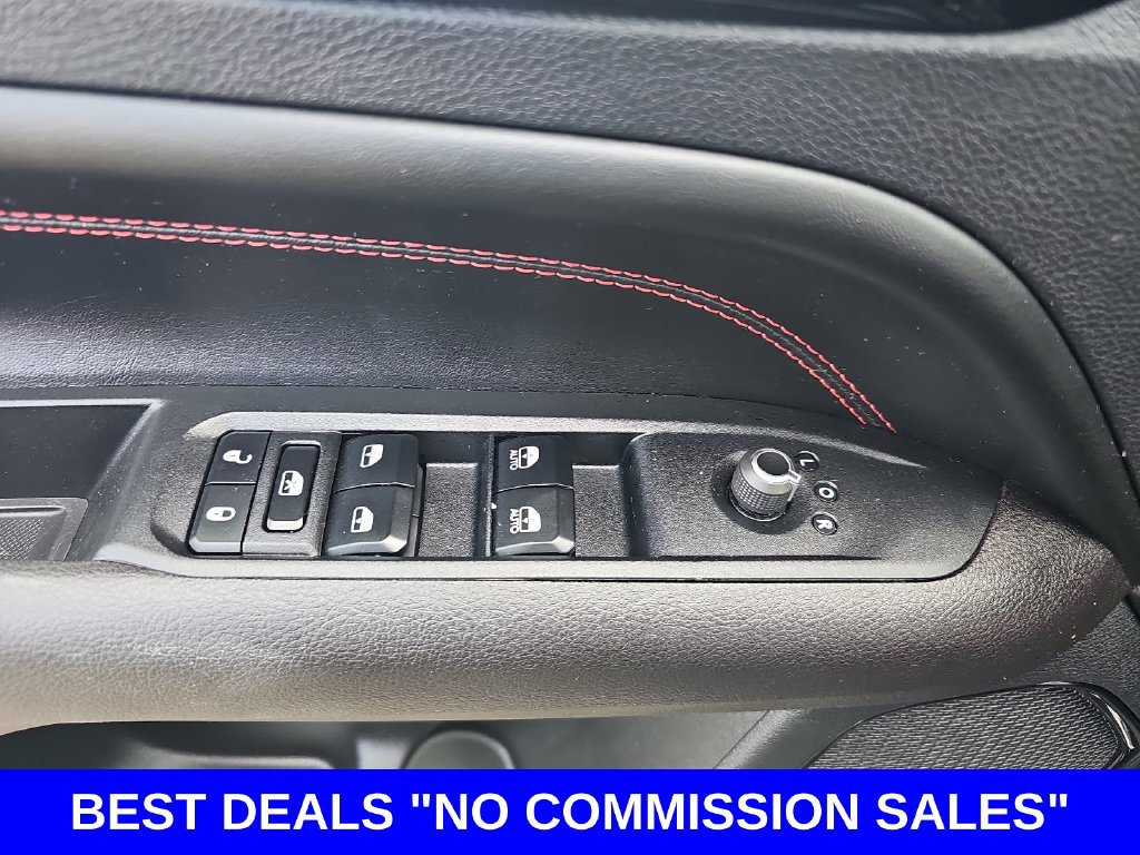 Used 2023 Jeep Compass Trailhawk w/ Sun and Sound Group AWD/4WD image 26