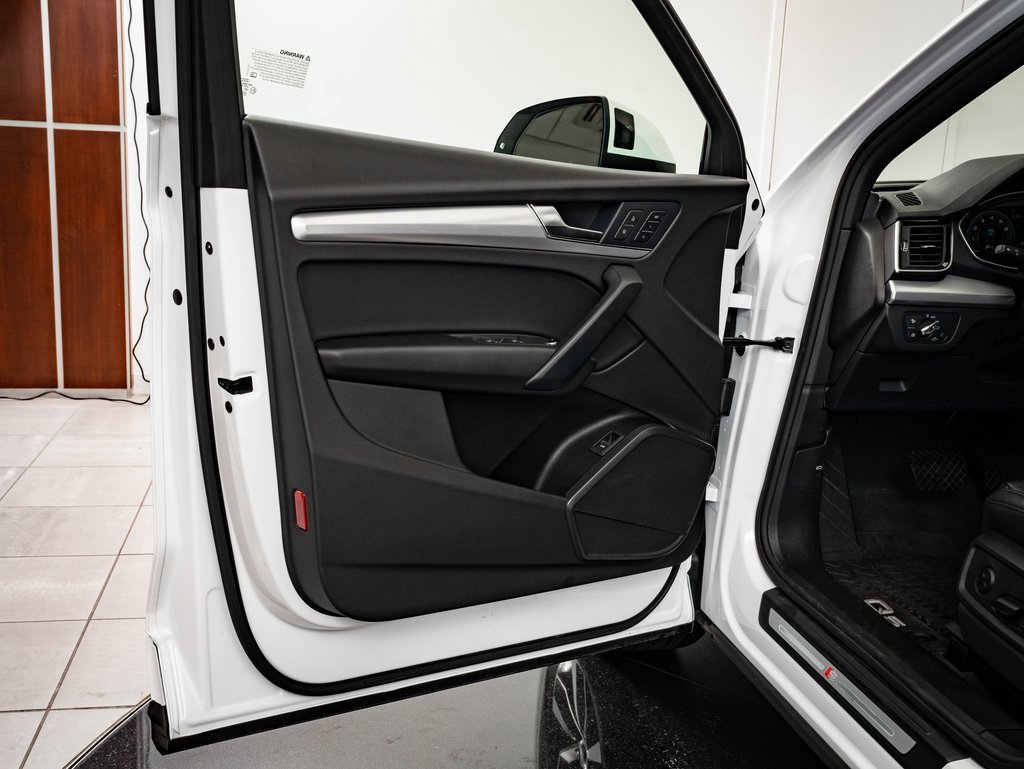 Certified 2024 Audi Q5 2.0T Premium w/ Summer of Audi Package image 28