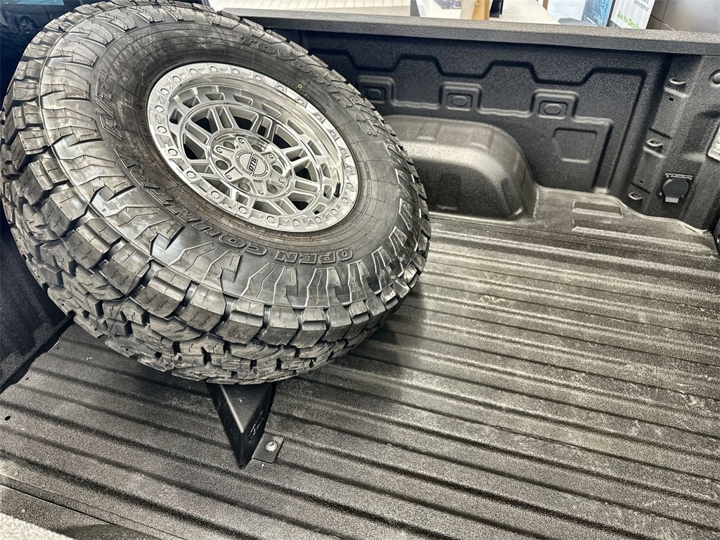 New 2026 GMC Sierra 1500 Pro w/ Pro Value Package image 18