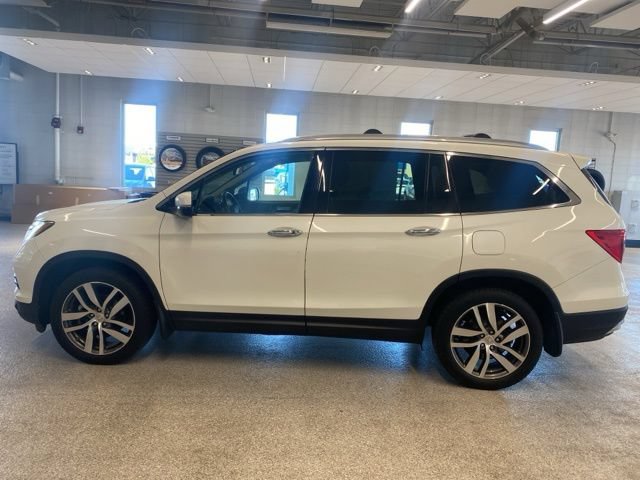 Used 2016 Honda Pilot Elite image 12