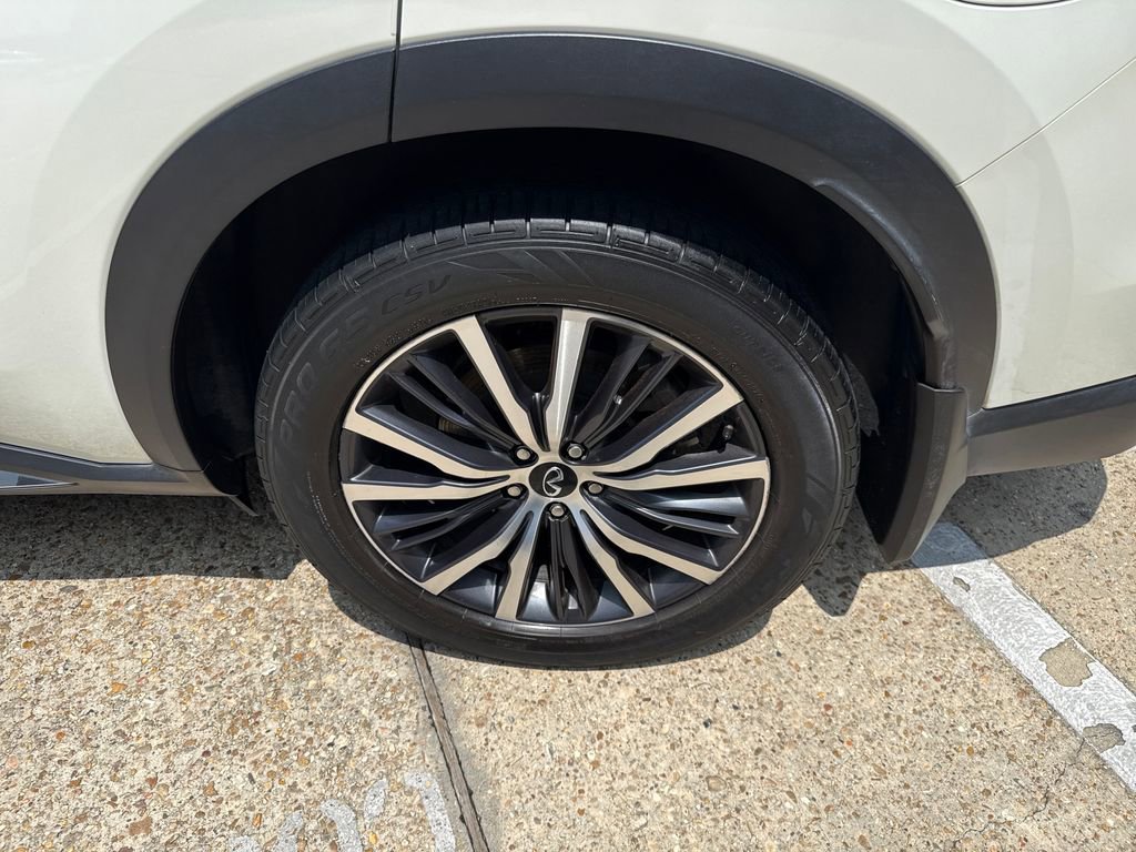 Used 2023 INFINITI QX60 Sensory w/ Vision Package AWD/4WD image 30